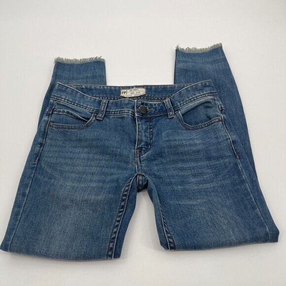Free People Womens Jeans 25 Blue Distressed Casual Denim Low Rise Fringe Pockets - Picture 1 of 16